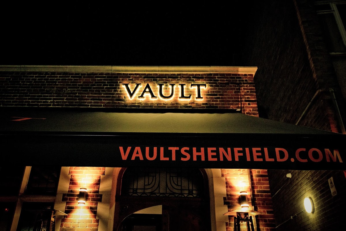 Vault Restaurant & Bar
